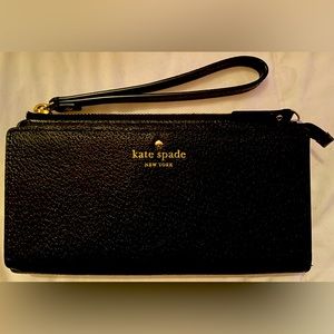 Kate Spade Large Wallet /Wristlet